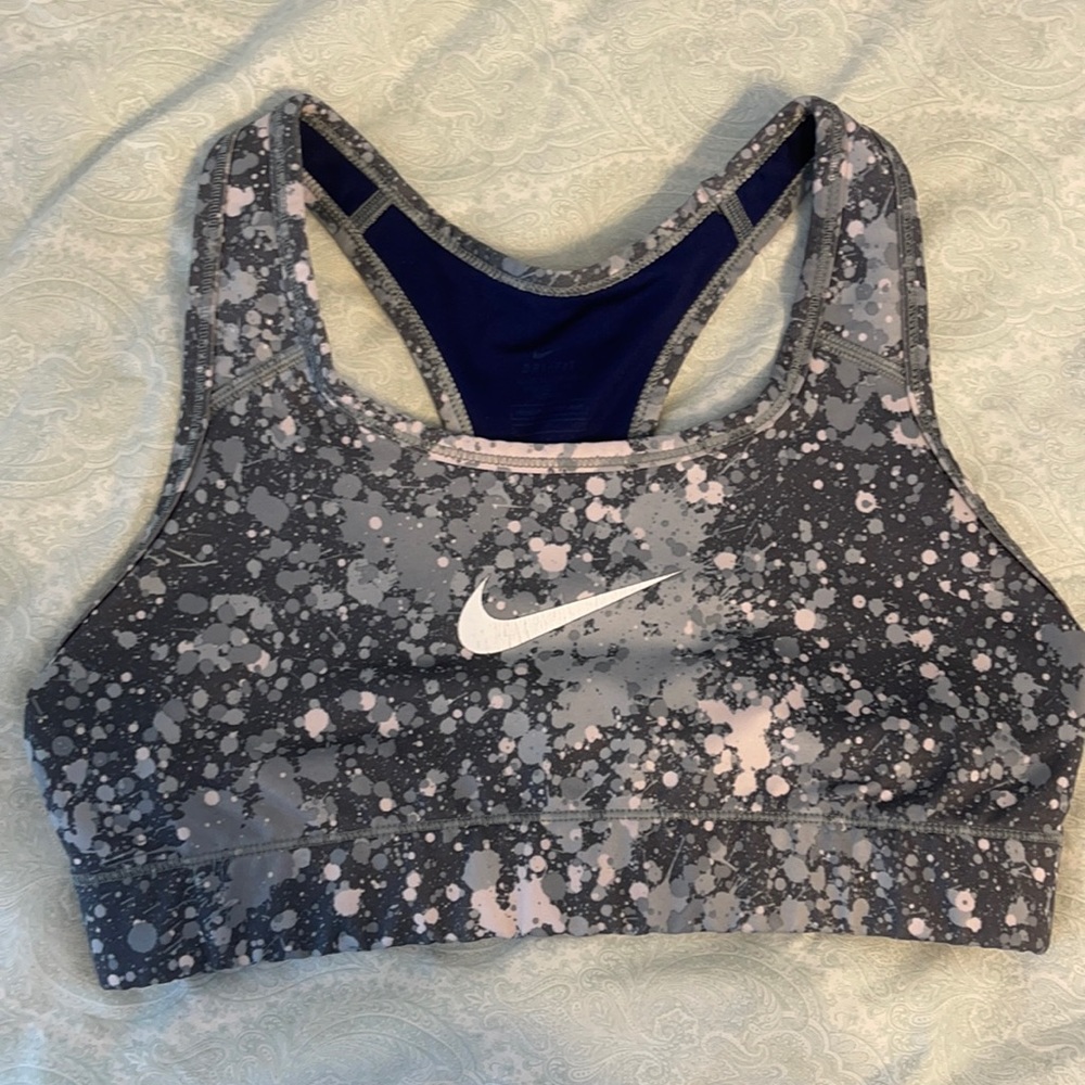 Nike Women’s Sports Bra